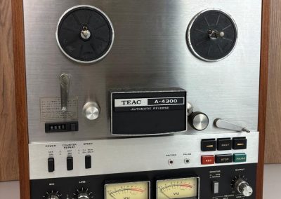 1975 Teac Tape Recorder Automatic Reverse A-4300 - 11ee1896 2814 4c23 8303 2a6a329f9a74
